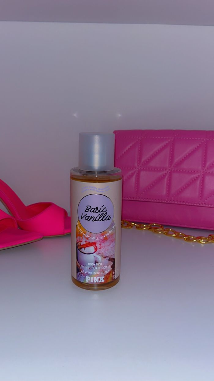 Basic vanilla Victoria ‘s secret