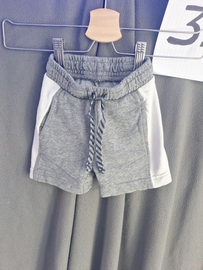 Lot 2 shorts Kiabi et Gémo 3 ans - photo numéro 6