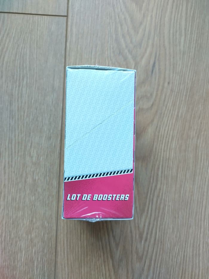 Lot Bundle Pokémon Ev10.5 Flamme blanche et Foudre noire - photo numéro 9