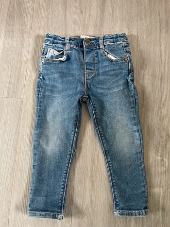 Jeans Zara taille 18 / 24 mois