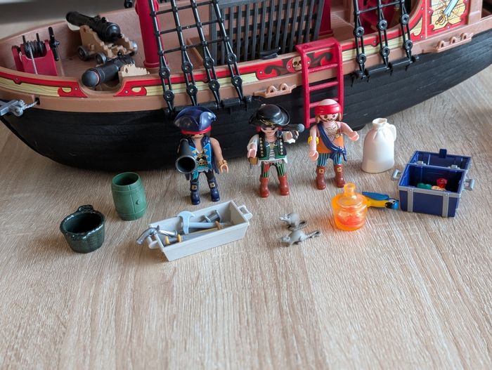 Playmobil 70411 Bateau pirates et ses accessoires - photo numéro 3