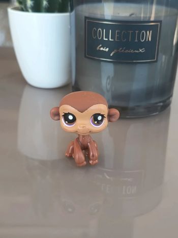 Littlest Pet Shop #56 brown monkey chimpanzee