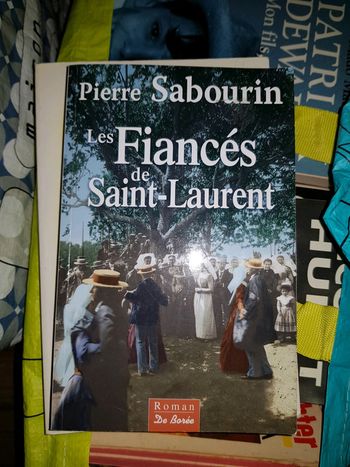 Livre les fiancés de Saint-laurent