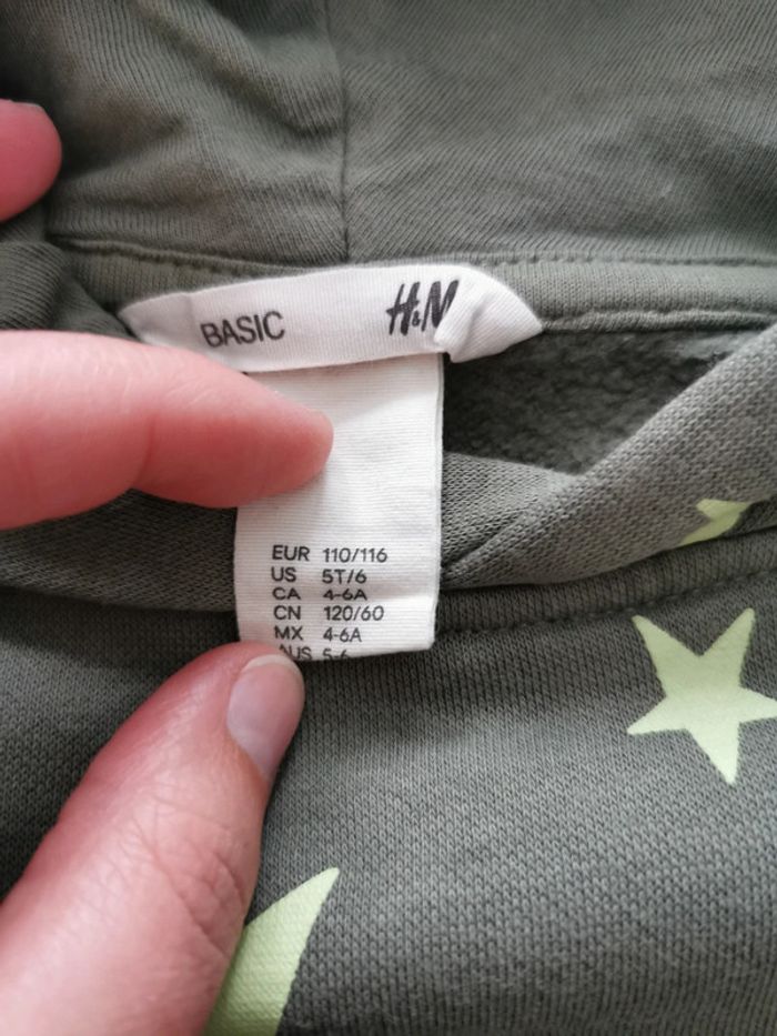 Sweat H&M T4/6 ans - photo numéro 2