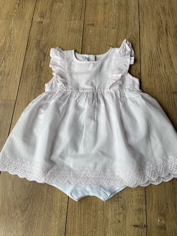 Robe bébé