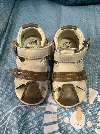 Chaussures ouverte garçon bébé gemo taille 20
