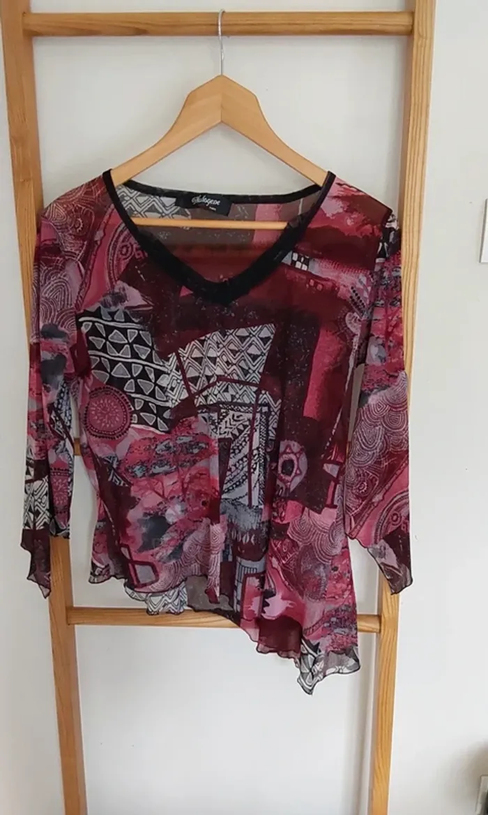 Joli haut chic voile rouge et noir Halogène T 40/42 - photo numéro 13
