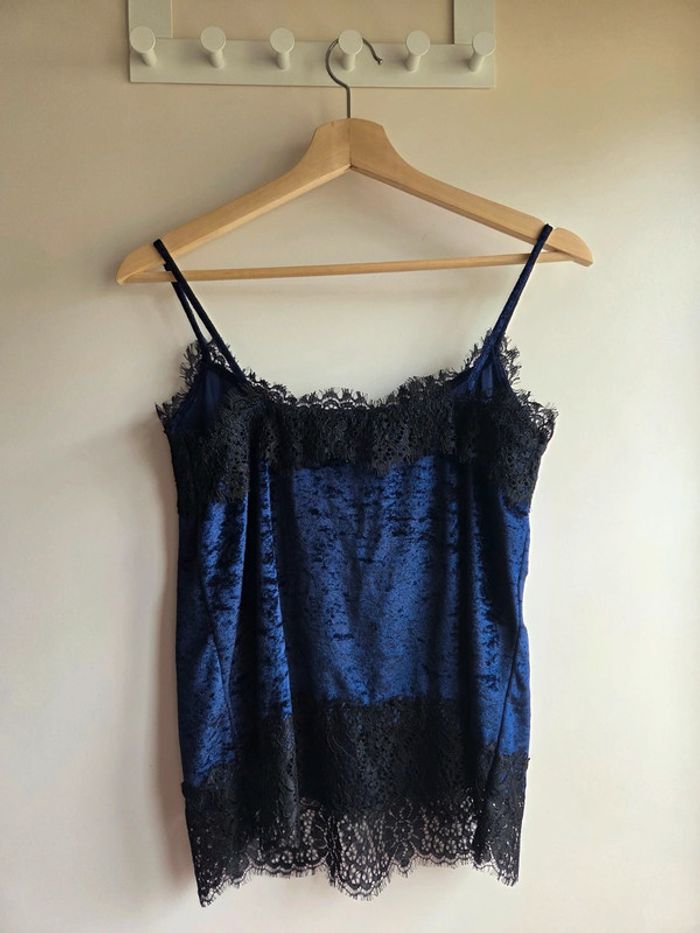 Top caraco H&M en velours bleu nuit avec dentelle - taille m - photo numéro 5