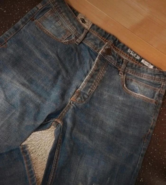 Jeans troué homme 44