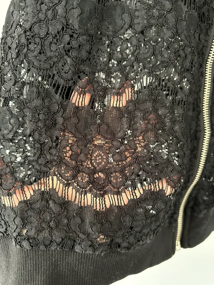 Veste noire dentelle - photo numéro 5