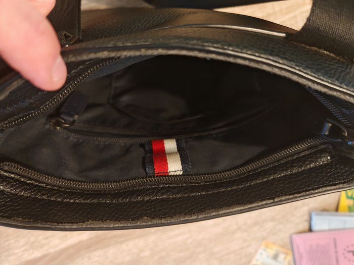 Sacoche bandoulière Tommy Hilfiger - photo numéro 4