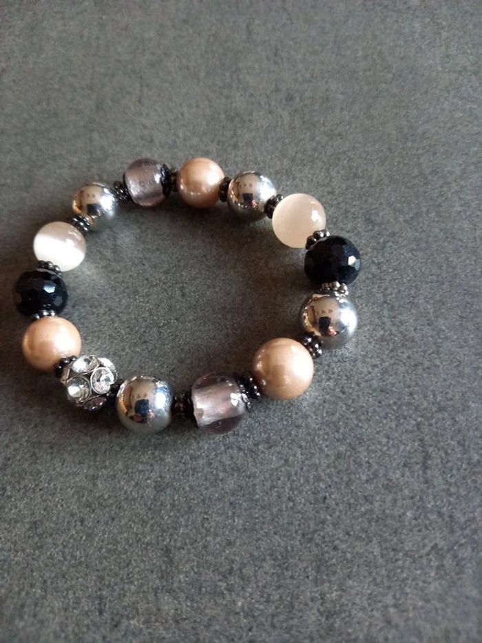 Bracelet perles fantaisie - photo numéro 2