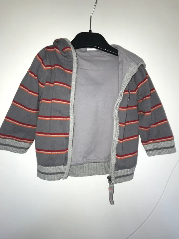 gilet zippé garçon 12 mois cadet rousselle avec capuche gris à rayures - photo numéro 3