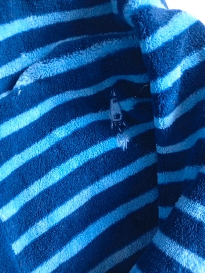 Robe de chambre garçon taille 10 ans - photo numéro 2