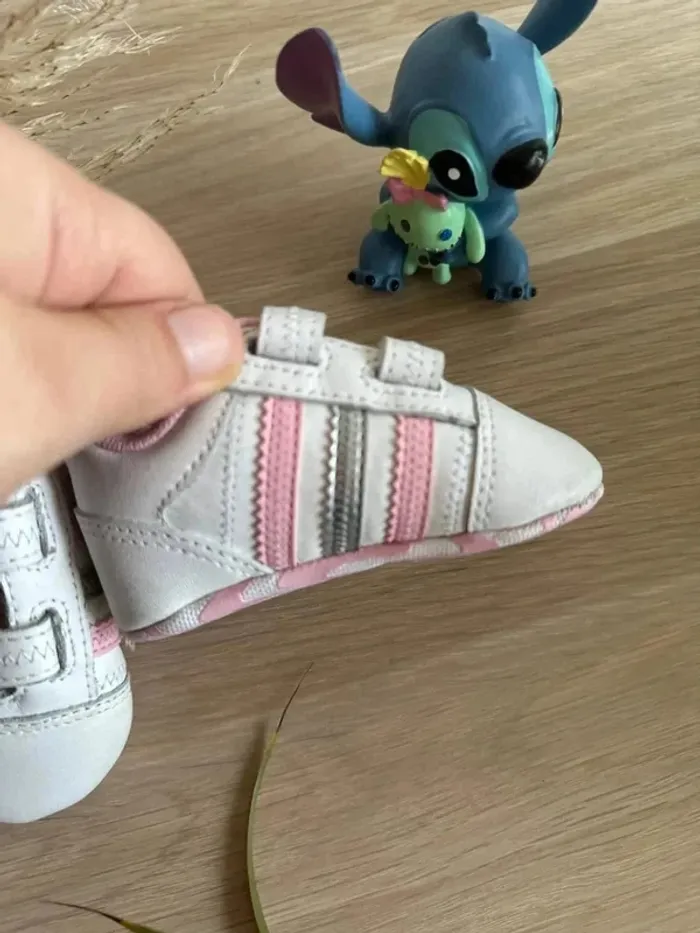 Chaussure basket bébé fille Adidas taille 17 - photo numéro 12