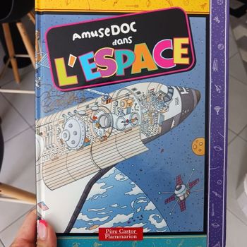 Livre L'espace