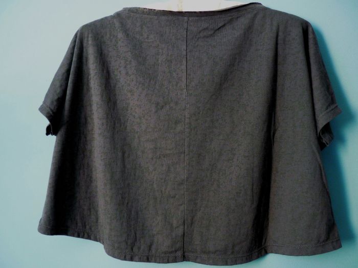 Lot T-shirt Fille Decathlon 12 ans sport brassière noir rose gris TBE - photo numéro 4