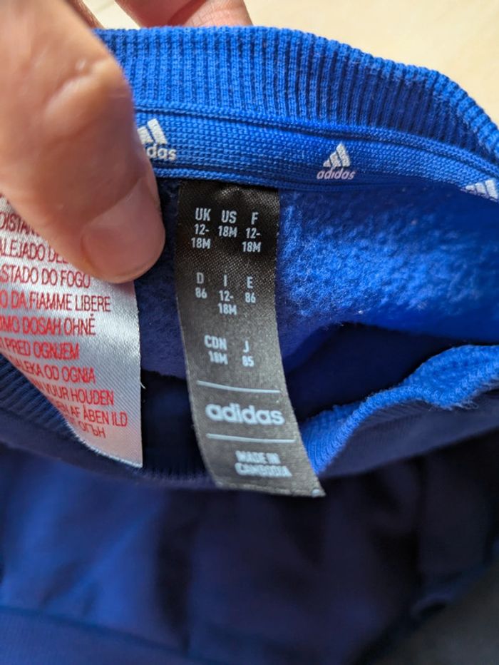 Ensemble survêtement adidas 12-18 mois - photo numéro 2