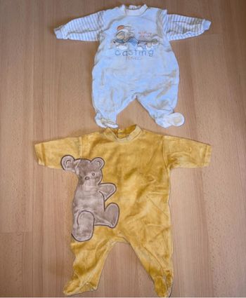 Lot de 3 pyjamas velours mixte taille 1 mois