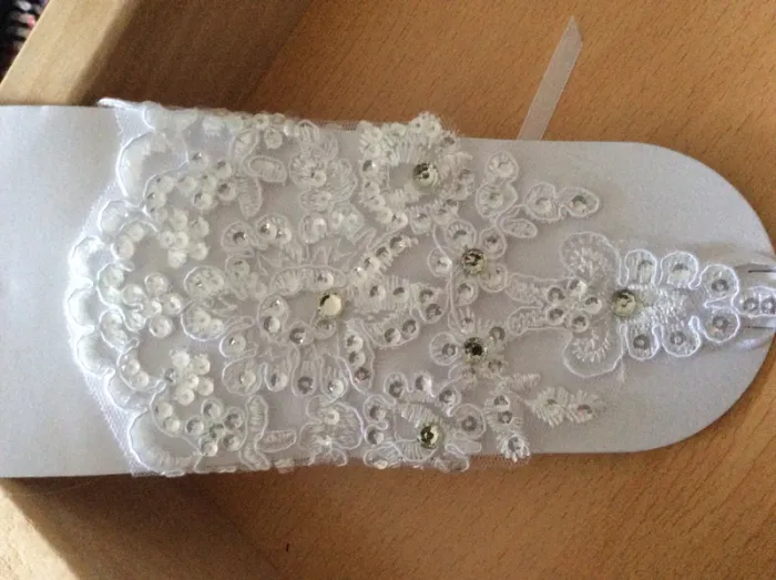 Mitaine de main à strass - photo numéro 4