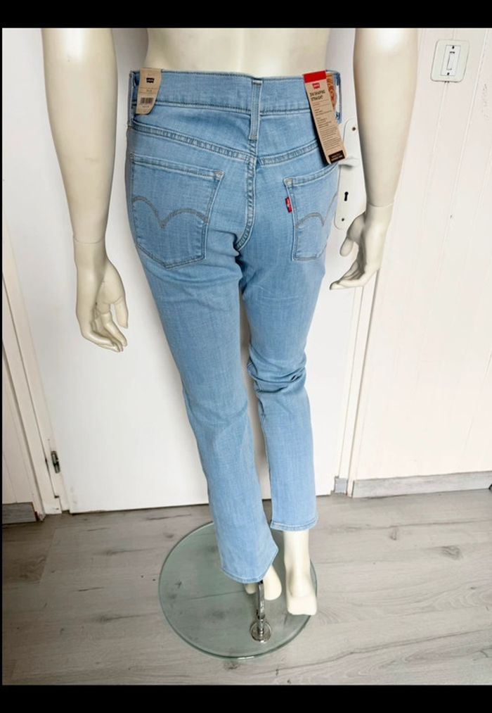 Jean Levi’s 314 Shaping Straight – Taille 29/30 – bleu clair – Neuf avec étiquette - photo numéro 10