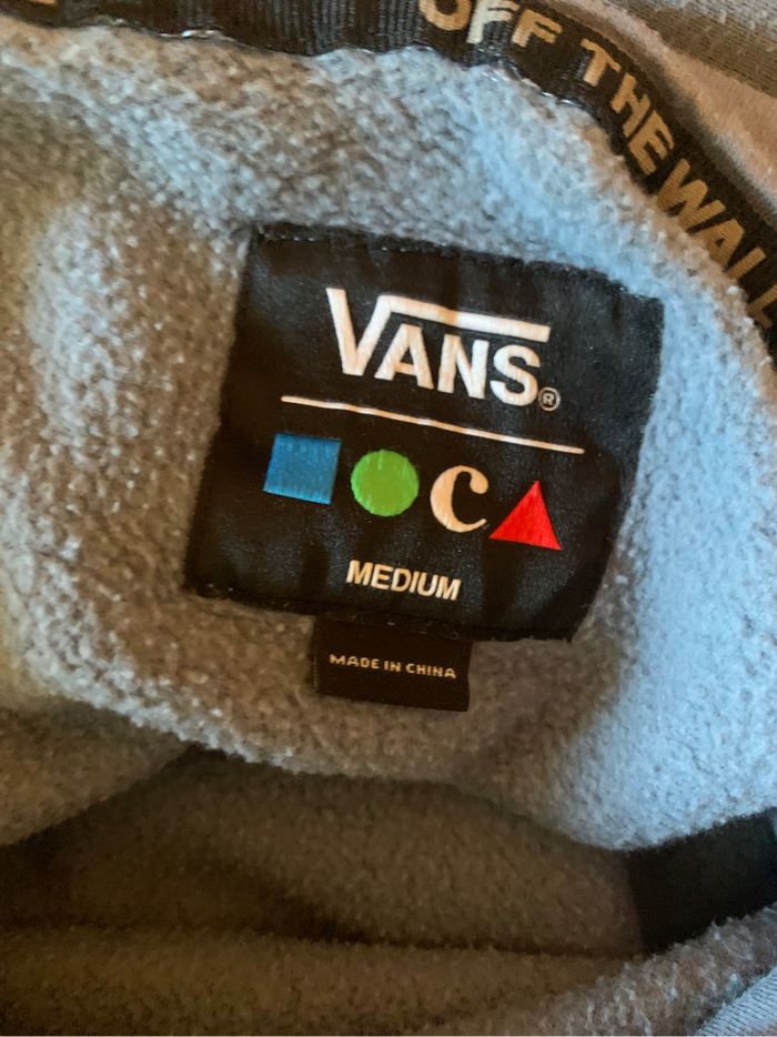 Pull vans bleu - photo numéro 4