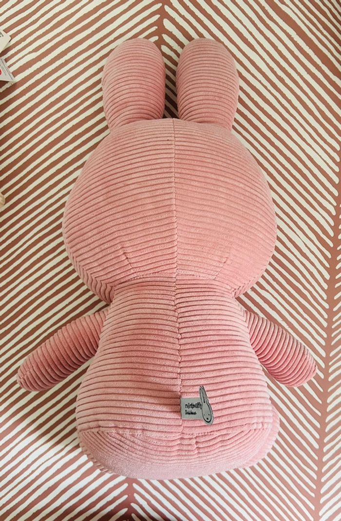 Nijntje Miffy peluche rose 50 cm 🧸 - photo numéro 2