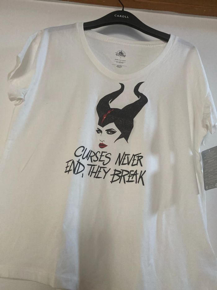 T-shirt Disney, Disney Resort taille S M Neuf val 29,9 - photo numéro 2