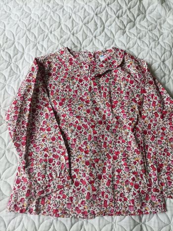 Blouse fleurie neuve 3-4 ans
