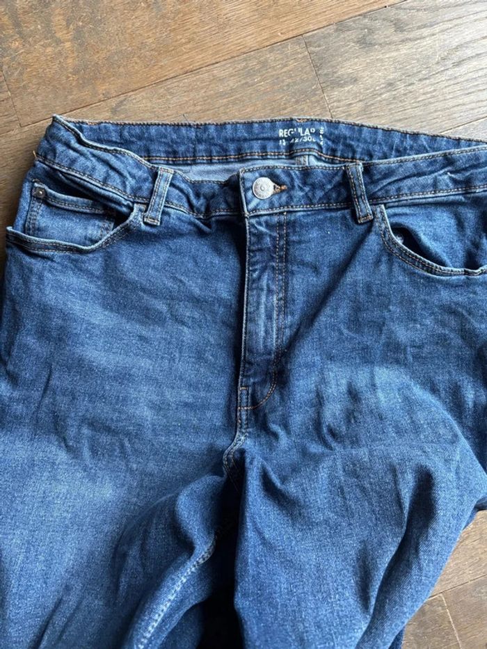 Jean regular Kiabi t.42 parfait état - photo numéro 3