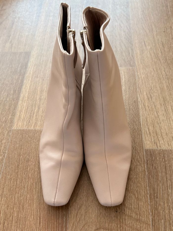 chaussure à talon - photo numéro 2