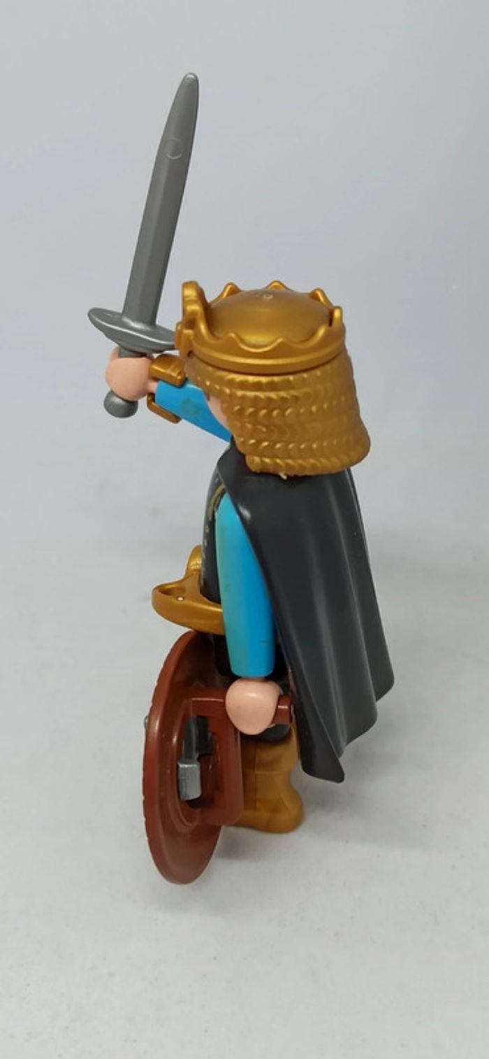 Homme prince médiéval avec haut noir et bleu playmobil - photo numéro 4