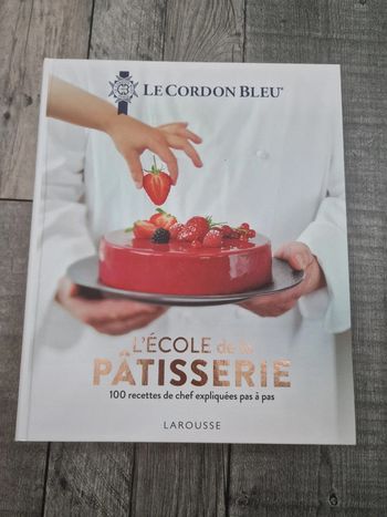 Livre l'école de la patisserie