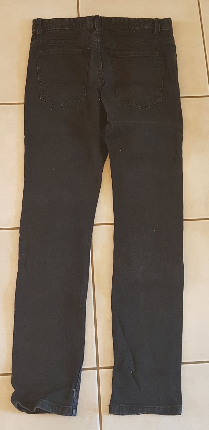 Jean taille S ou 16 ans - photo numéro 4