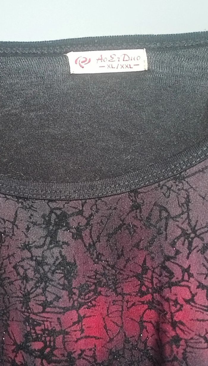 Pull fin noir et bordeaux strassé taille 42/44 - photo numéro 9