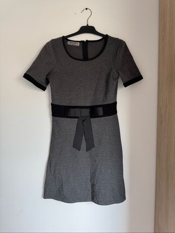 Robe grise