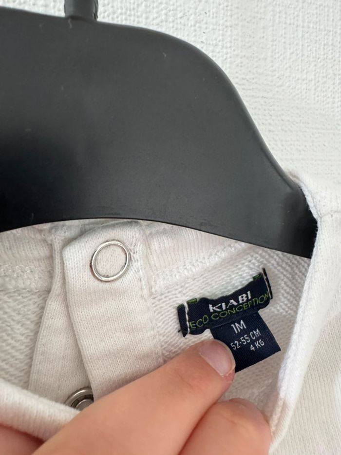 Pull blanc - taille 1 mois 🌸 - photo numéro 2