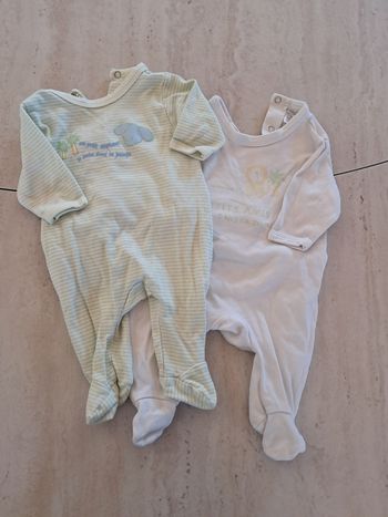 Lot de 2 pyjamas mixte 1 mois