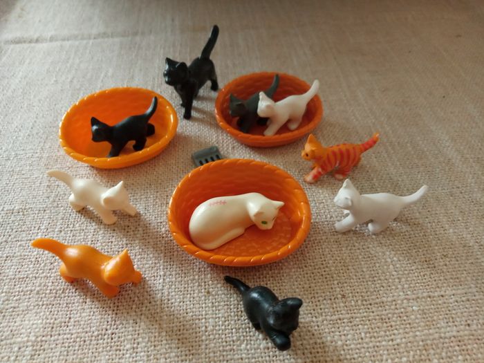 Joli Lot de petits Chats et Chatons "Playmobil" - photo numéro 2