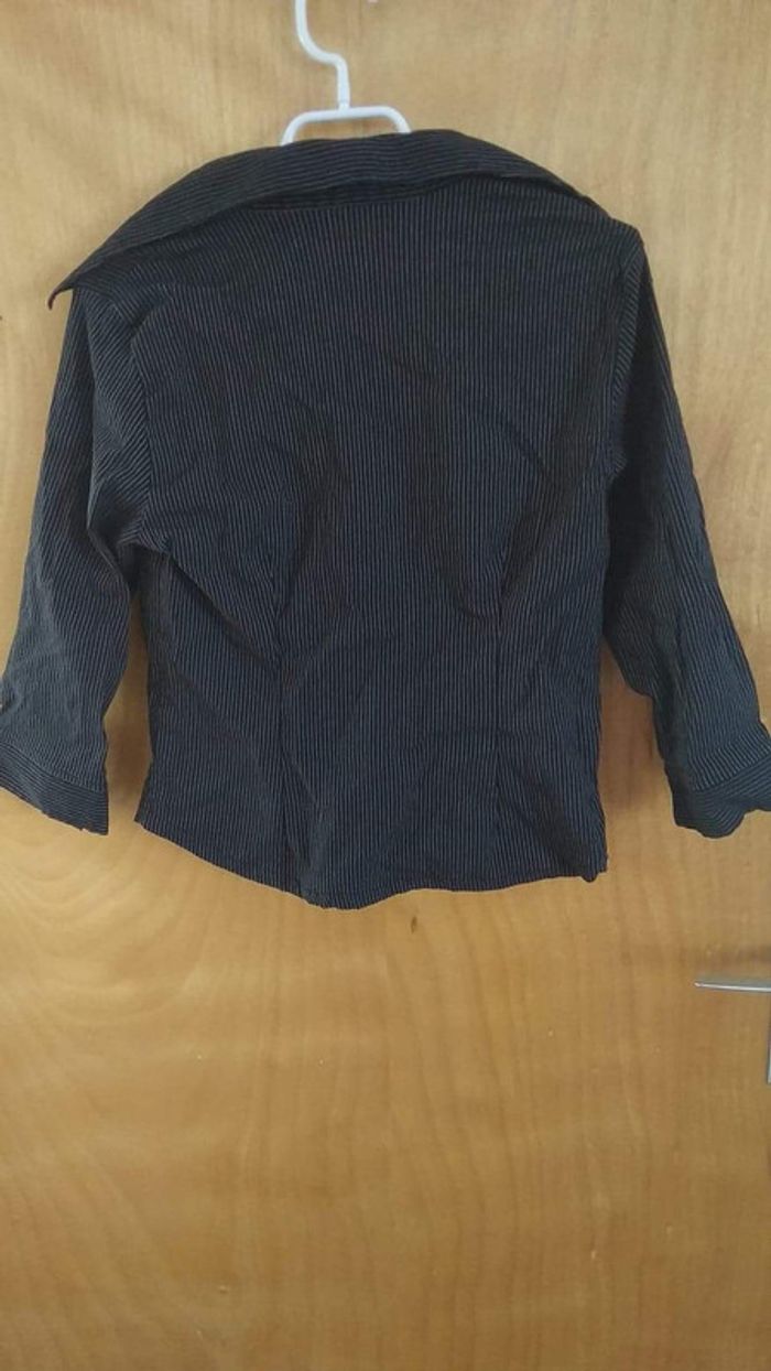 Zara Basics - Chemisier noir à rayures blanches - manches 3/4 - photo numéro 2