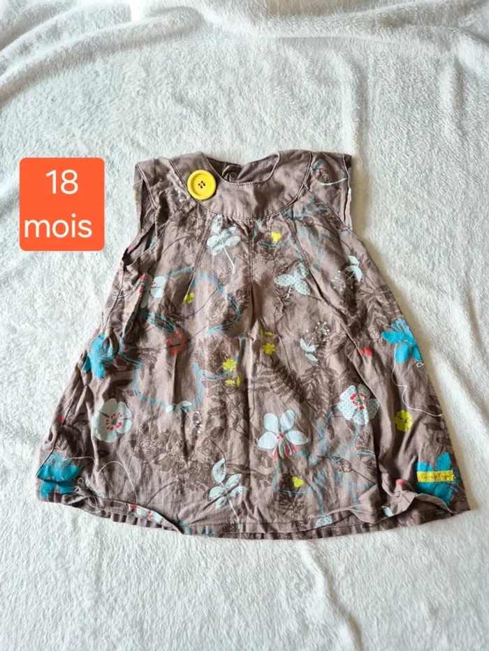 Robe marron a fleurs 18 mois