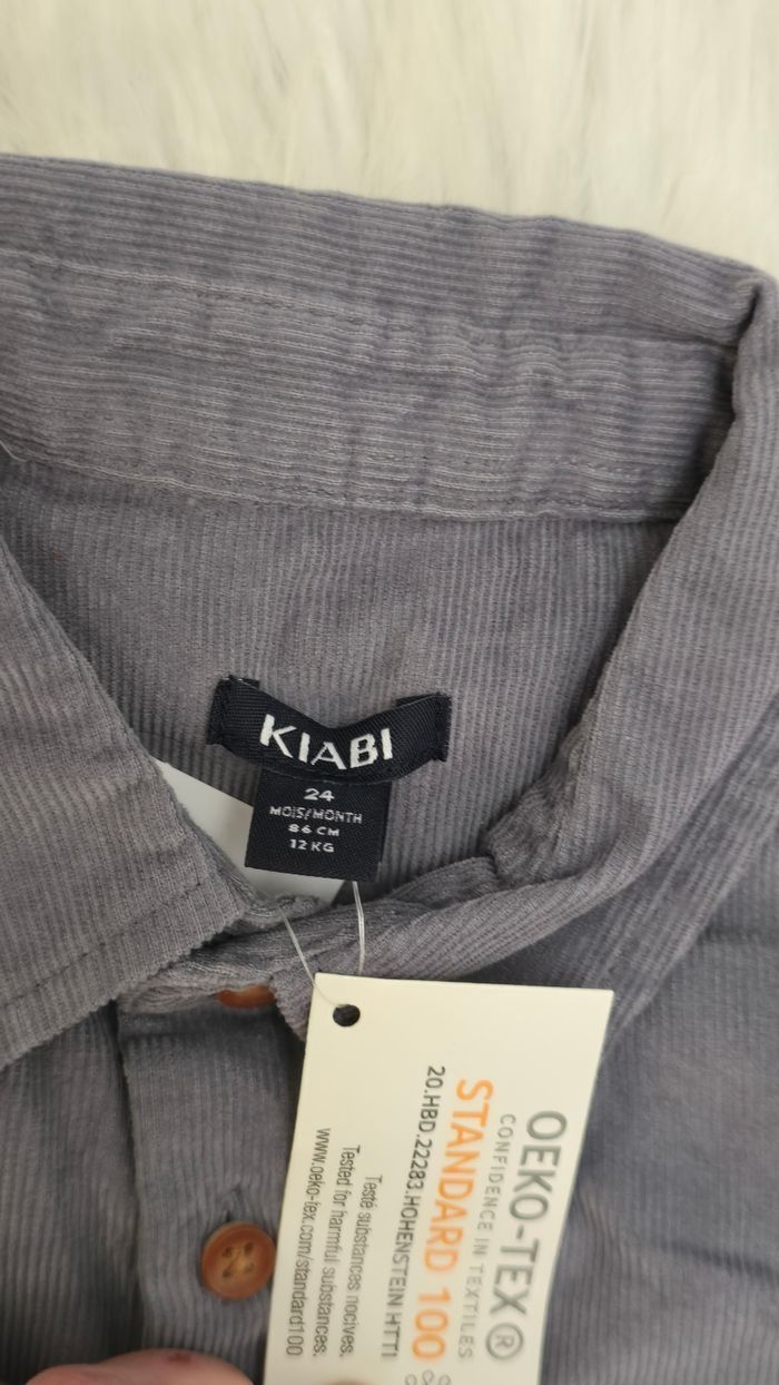 Neufs (non portés)🏷💙🥰😍👍 lot chemises velours et gilet tricot 23mois/24mois Garçon) 💙😍🥰👍🏷 - photo numéro 4