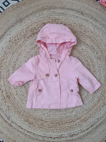 Veste rose à capuche Kiabi 3 mois