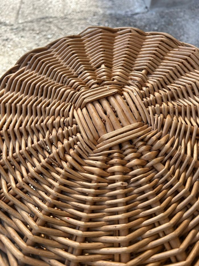 Grand panier avec couvercle rond en osier très ancien ! - photo numéro 10