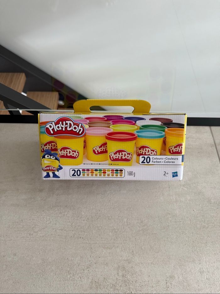 Coffret 20 pots de pâte à modeler Play doh - photo numéro 1