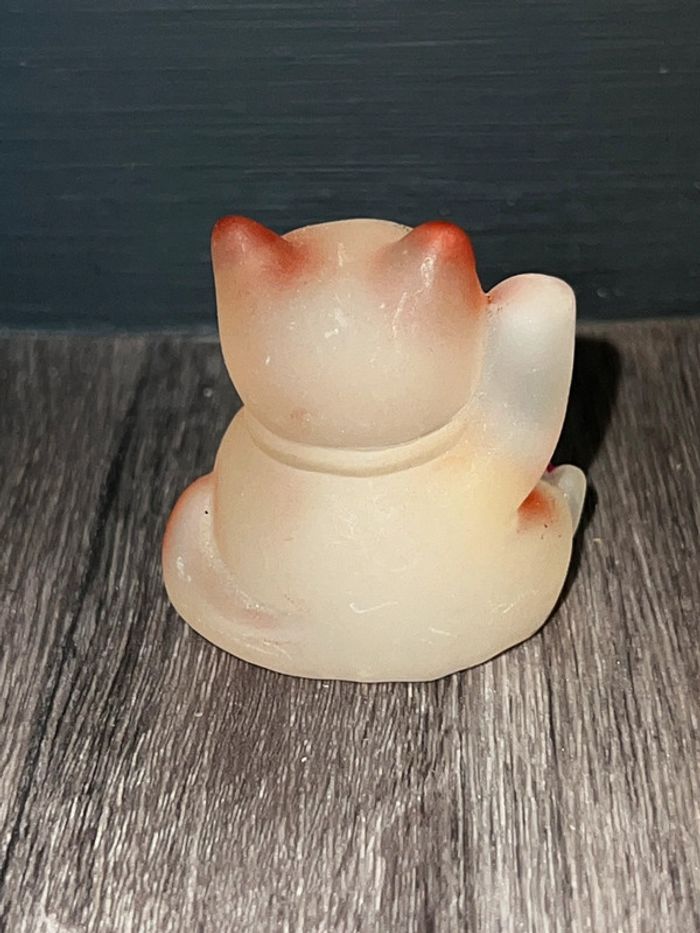 Petite figurine chat porte chance Maneki Neko - photo numéro 2
