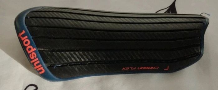 Protège-tibias mixte Uhlsport carbon flex noir taille XS - photo numéro 3