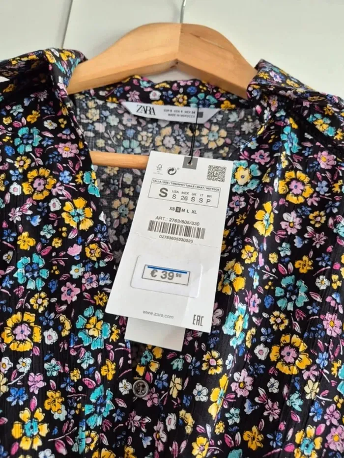 Robe d'été ZARA Taille S 36 fleuries manches longues neuve - photo numéro 3