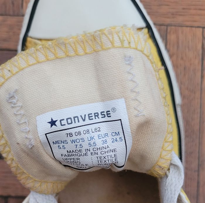 Converses jaunes basses - photo numéro 7
