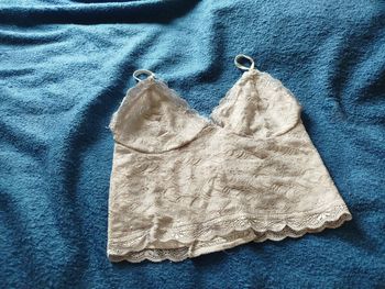 Croc top